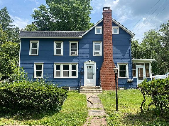 3rd image of 46 N Edgewater Ave