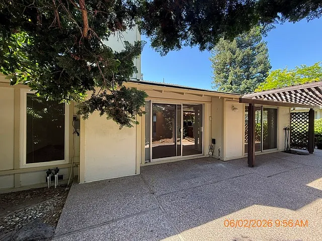 2648 Shadow Mountain Dr — Photo 21