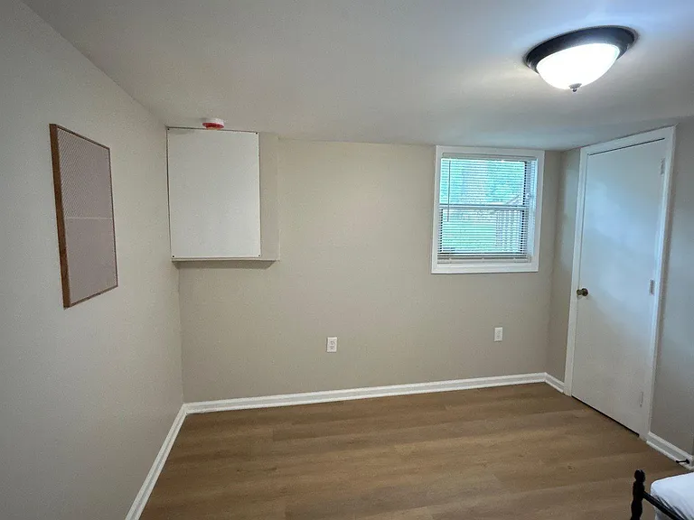 1906 Snapfinger Rd #6 — Photo 5
