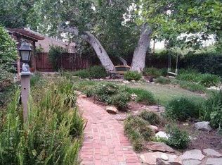 7447 Enfield Ave, Reseda, CA 91335