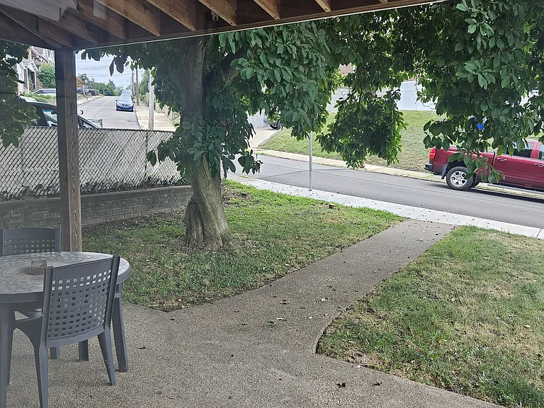 4111 Stanley St — Photo 14
