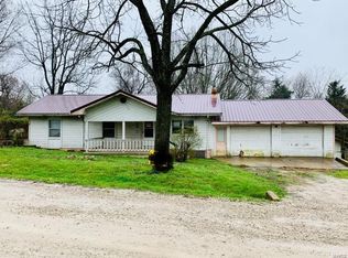 233 Hawkins Ave, Crocker, MO 65452