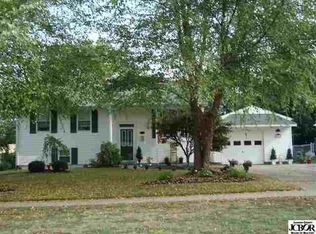 1556 Westgate Rd, Seymour, IN 47274