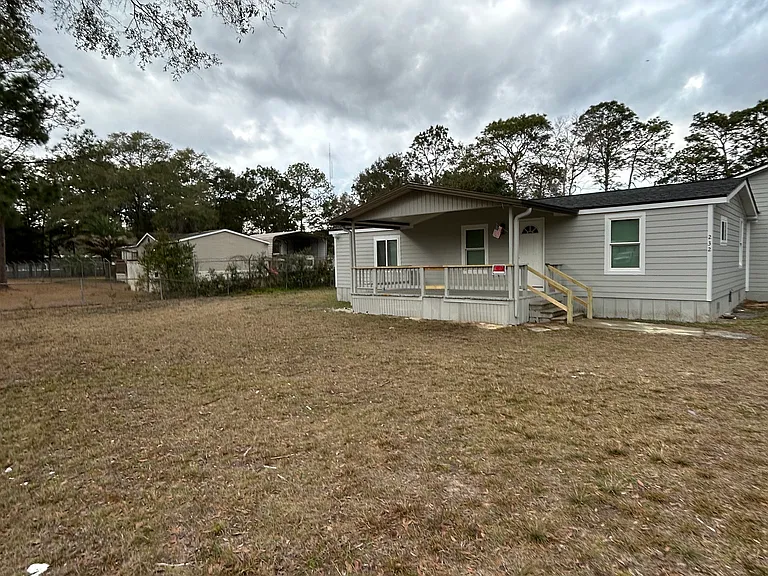 232 Ross Rd — Photo 7