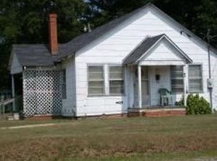 1218 W Market St, Cheraw, SC 29520