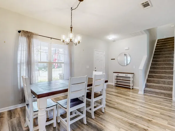 361 Owl Dr, Lebanon, TN 37087