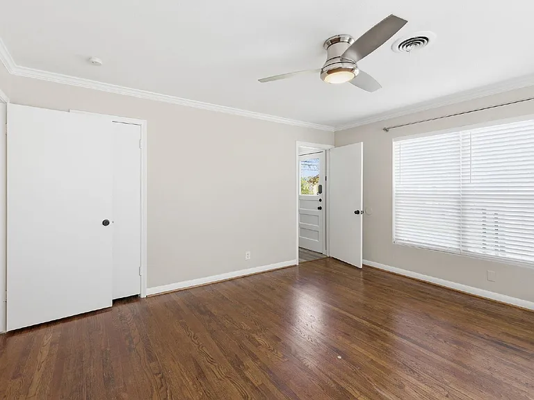 4108 Locke Ave — Photo 17
