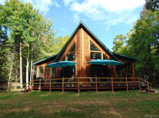 321 Robinson Lake Rd, Iron River, MI 49935