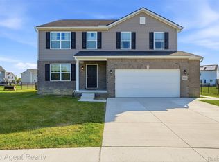 58286 Salt River Ct, New Haven, MI 48048