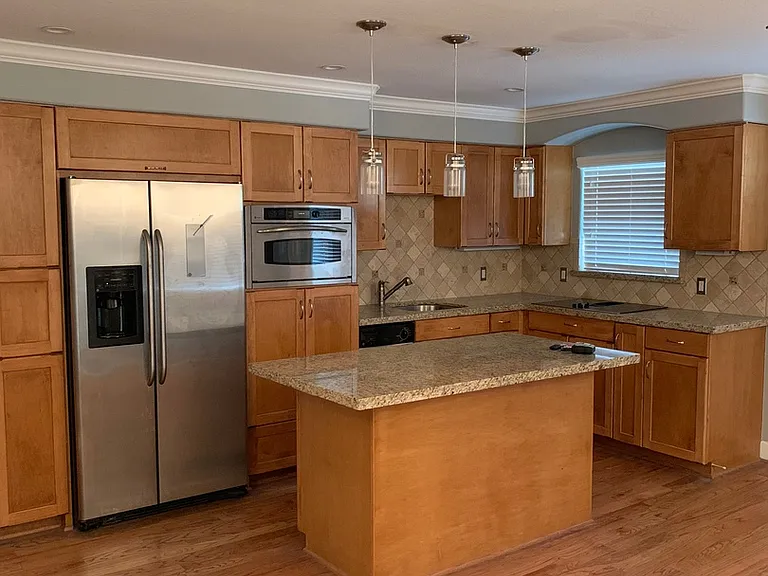 1447 Heights Blvd #220 — Photo 2