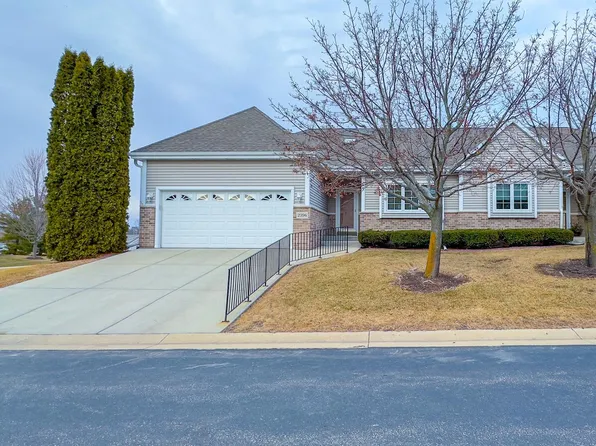 2396 Caribou LANE, Grafton, WI 53024