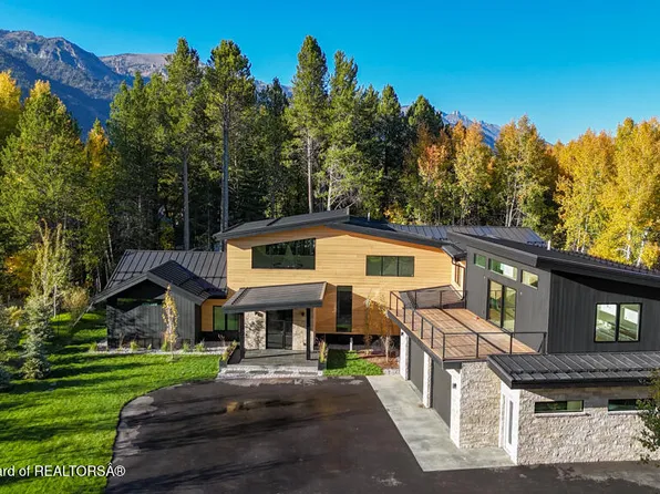 3915 Lake Creek Dr S, Wilson, WY 83014