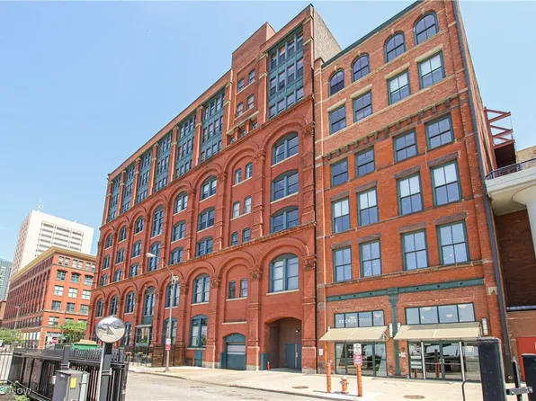 635 W Lakeside Ave APT 501, Cleveland, OH 44113