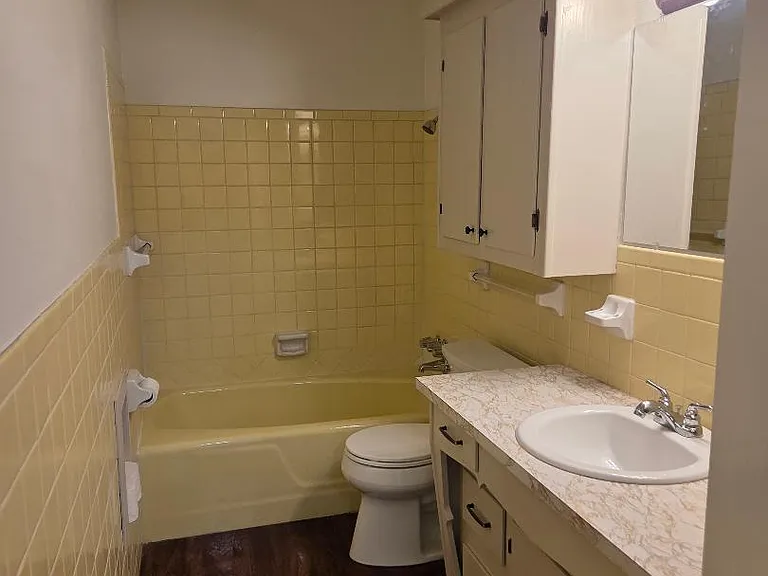 217 Parkins St #3 — Photo 4