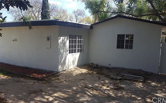4th image of 2617 W Wilshire Pl