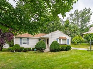 38 Buckingham Ave, West Springfield, MA 01089