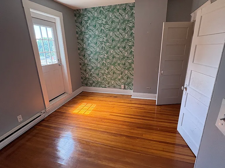 246 Lark St #9 — Photo 6