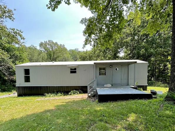108 London Ln, Portland, TN 37148