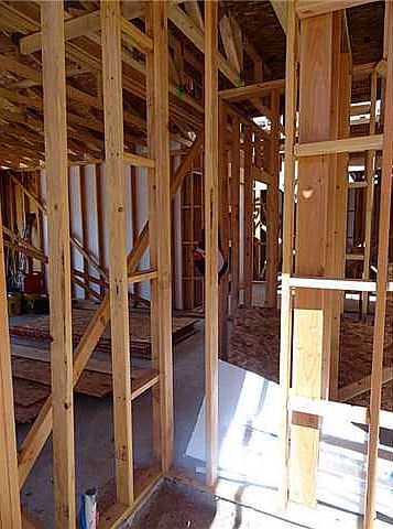 1st image of 851 Cedar Park Ave