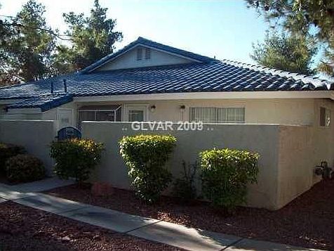 1st image of 2109 Willowbury Dr Unit D