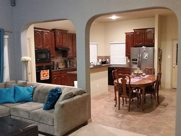 4th image of 3015 Hideaway Dr