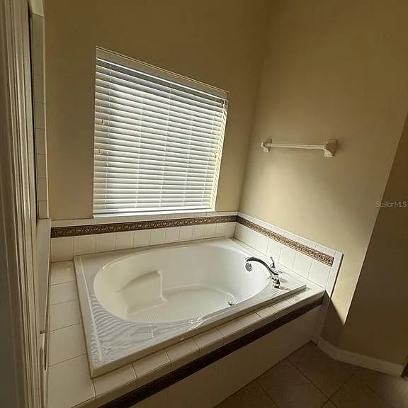 5111 Ironsides Ct — Photo 27