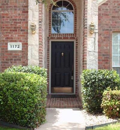 2nd image of 1172 Courtney Ln