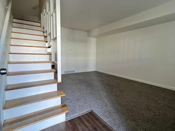 1030 Dayton St, Aurora, CO