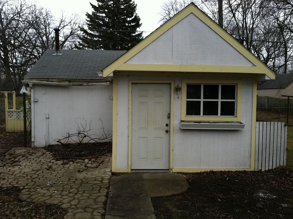 1st image of 18500 Dalby