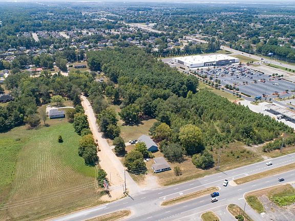 2nd image of 8809 Highway 72 W