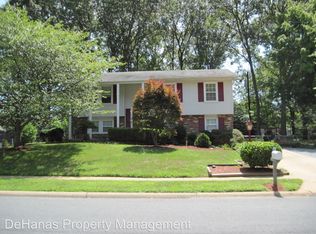 95 Garner Ave, Waldorf, MD 20602