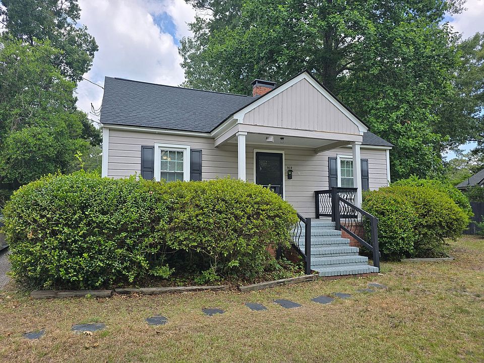 1st image of 919 Chester Cir
