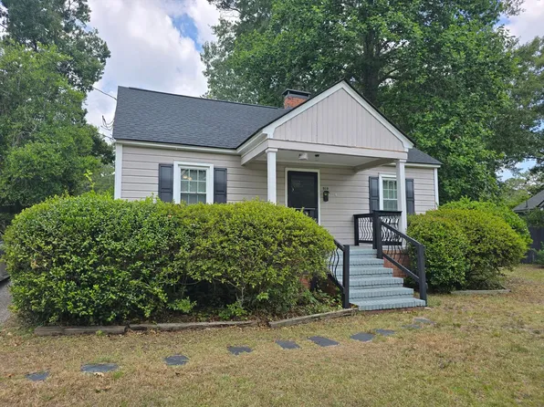 919 Chester Cir, Fayetteville, NC 28303