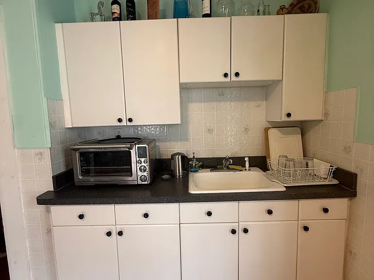 17 Jaques St #2 — Photo 2
