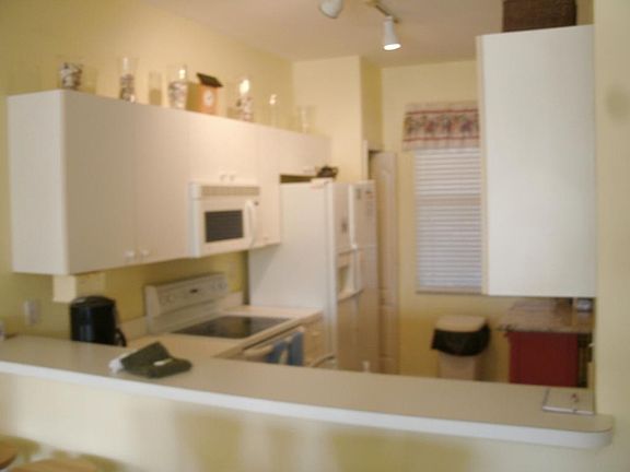 5th image of 1316 SE Mainsail Dr #1012