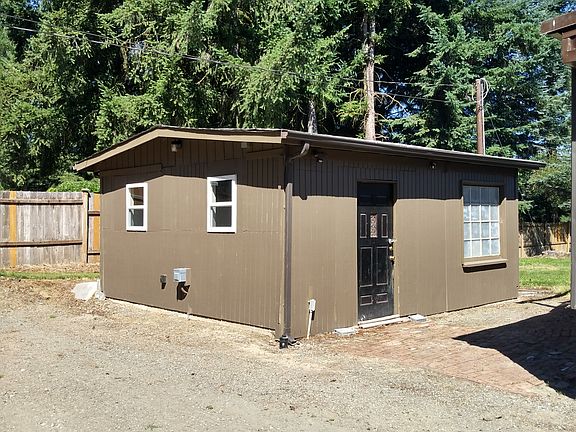 4th image of 3848 79th Ave SE