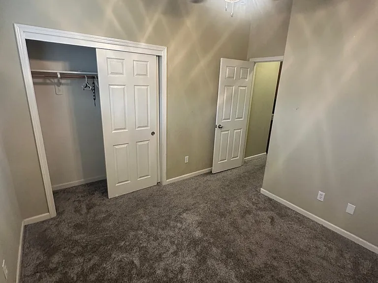 3057 N Tilden St — Photo 13