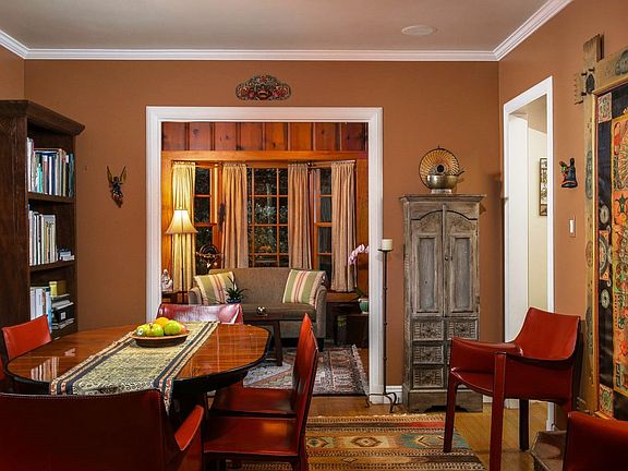 5th image of 7946 Calle De La Plata