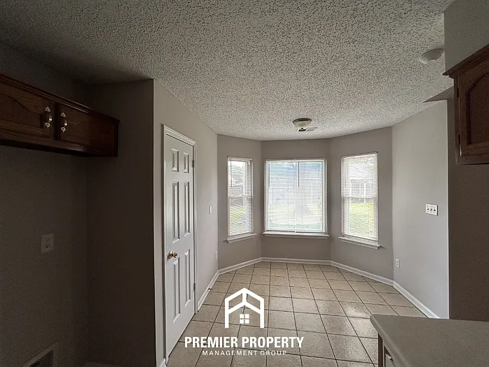 7641 Baysweet Dr — Photo 4