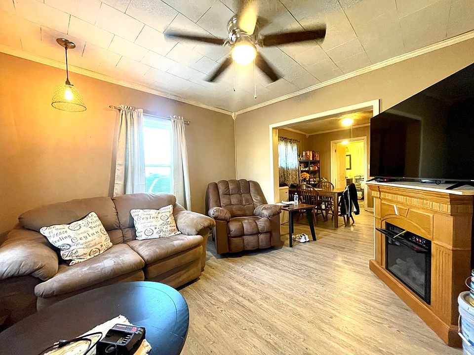 713 Westside Ave, Earlington, KY 42410 Zillow