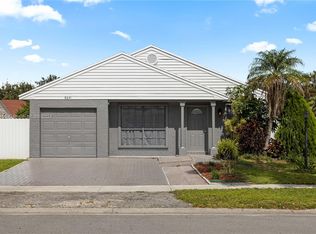 8641 SW 15th St, Hollywood, FL 33025