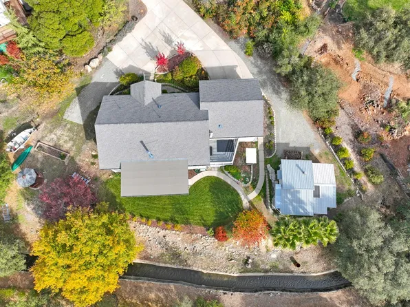 855 Holly Hills Dr, Auburn, CA 95603