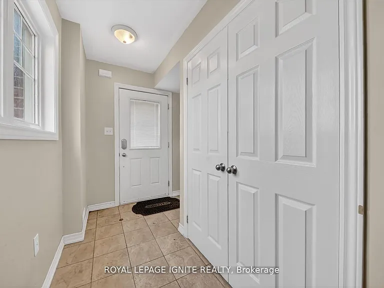 571 Longworth Ave #27 — Photo 5