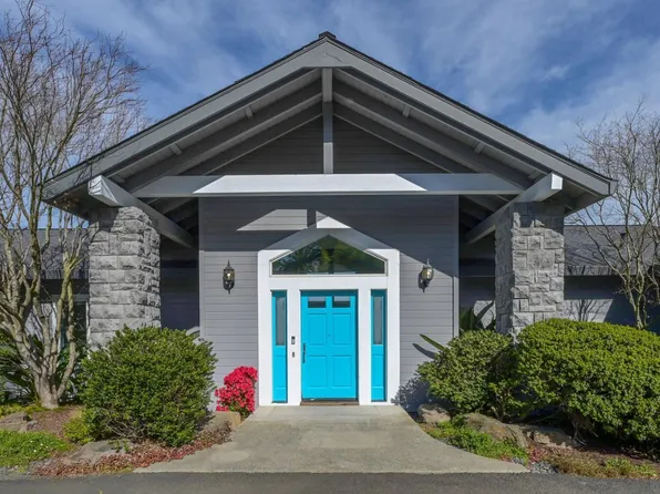 2982 Middle Two Rock Road, Petaluma, CA 94952