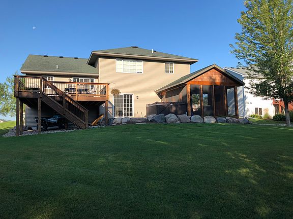 2nd image of 108 Hazelwood Ave