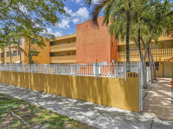 1851 NE 168th St, Miami, FL 33162