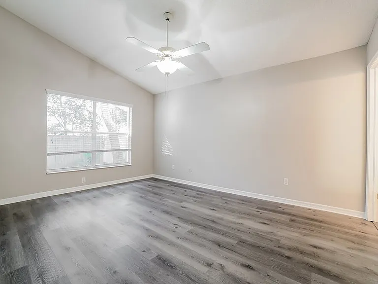 4111 Quail Briar Dr — Photo 9