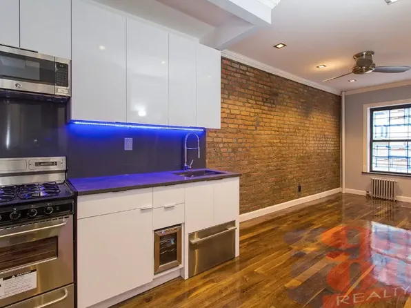 224 East 11th Street image 1 of 7