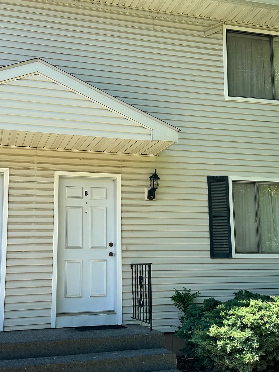 Primary Photo - 306 S Linden St #B