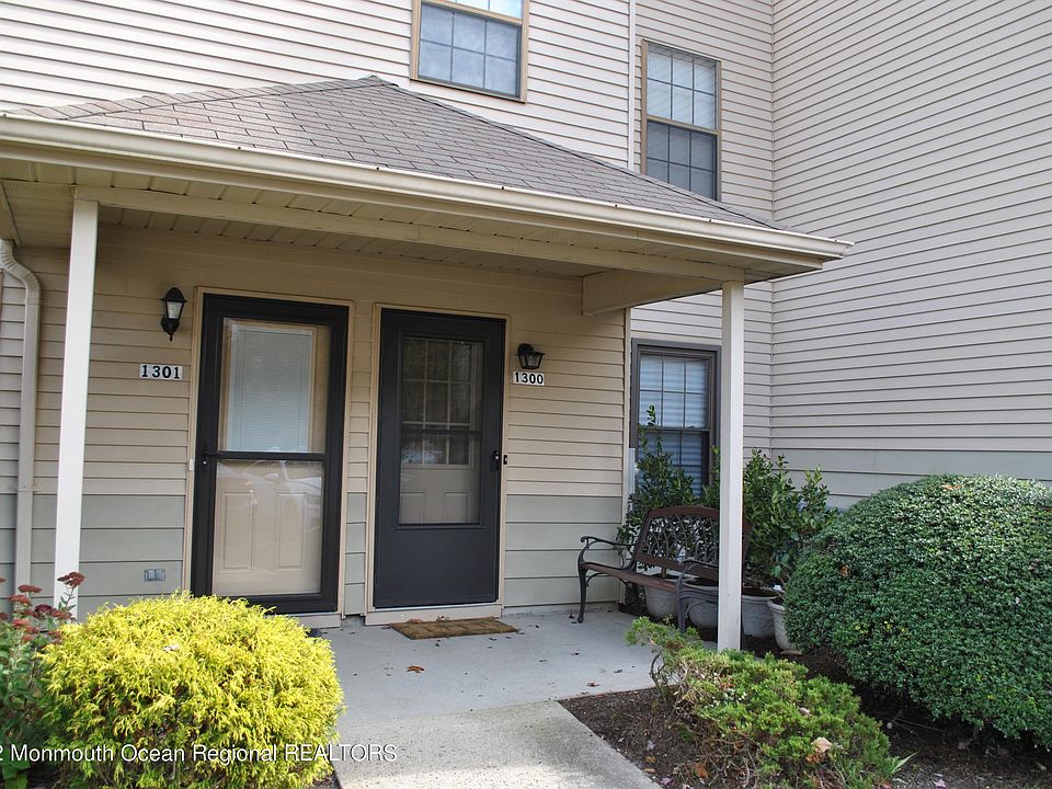 1300 Violet Lane, Jackson, NJ 08527 Zillow